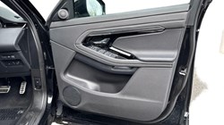 2022 (71) LAND ROVER RANGE ROVER EVOQUE 2.0 P250 R-Dynamic S 5dr Auto 5040564