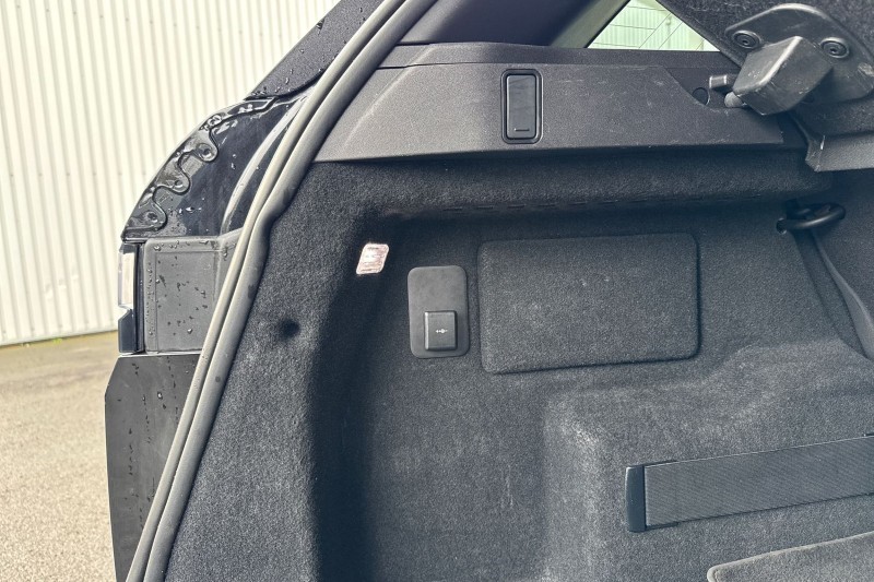 2022 (71) LAND ROVER RANGE ROVER EVOQUE 2.0 P250 R-Dynamic S 5dr Auto 5040585