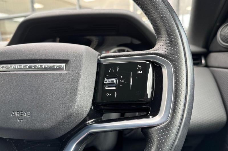 2022 (71) LAND ROVER RANGE ROVER EVOQUE 2.0 P250 R-Dynamic S 5dr Auto 5040571