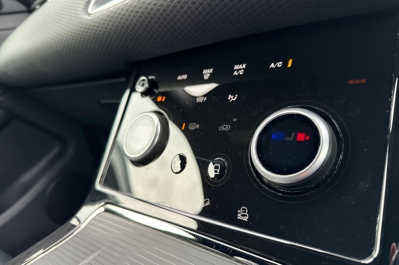 2022 (71) LAND ROVER RANGE ROVER EVOQUE 2.0 P250 R-Dynamic S 5dr Auto 5040578