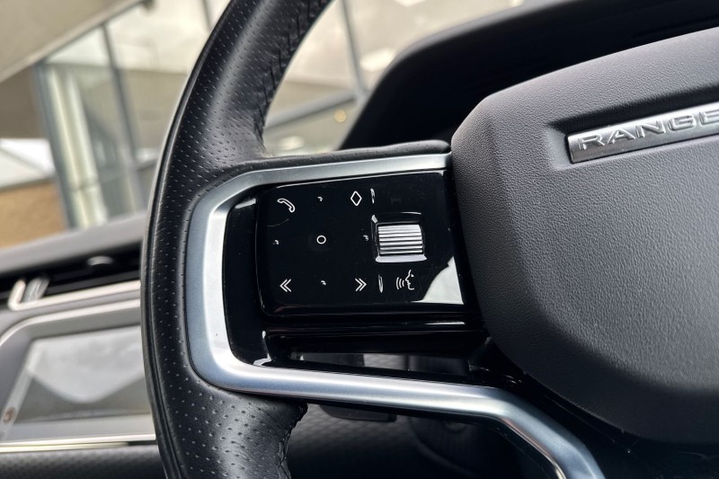 2022 (71) LAND ROVER RANGE ROVER EVOQUE 2.0 P250 R-Dynamic S 5dr Auto 5040570