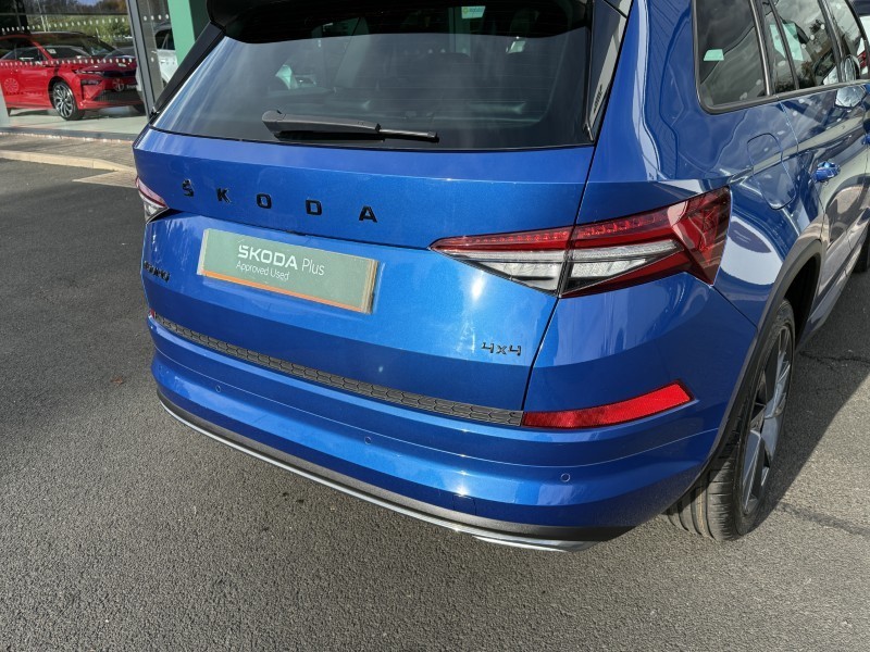 2021 (71) SKODA KODIAQ 2.0 TDI 200 Sport Line 4x4 5dr DSG [7 Seat] 4697840
