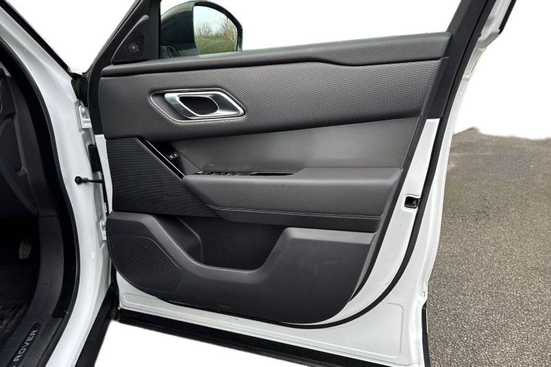 2022 (71) LAND ROVER RANGE ROVER VELAR 2.0 D200 5dr Auto 5043052