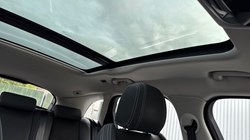 2022 (71) LAND ROVER RANGE ROVER VELAR 2.0 D200 5dr Auto 5043051