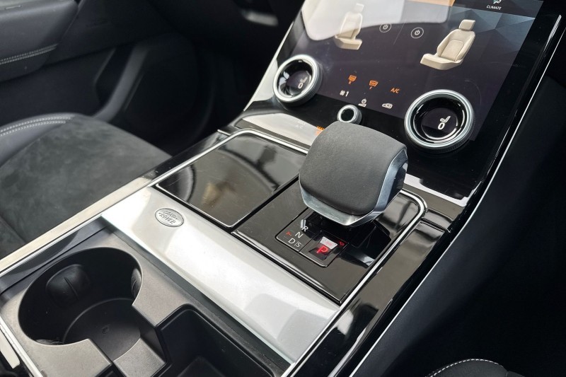 2022 (71) LAND ROVER RANGE ROVER VELAR 2.0 D200 5dr Auto 5043043