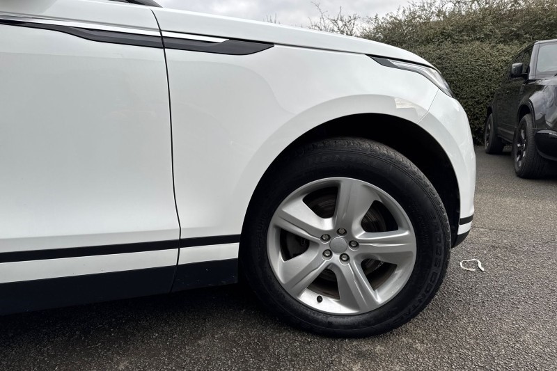 2022 (71) LAND ROVER RANGE ROVER VELAR 2.0 D200 5dr Auto 5043082