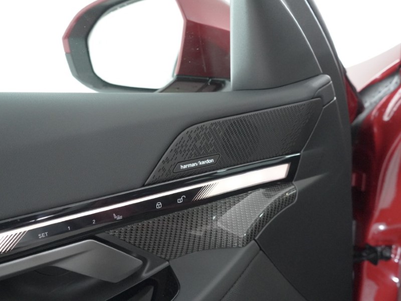  BMW 5 SERIES 550e xDrive M Sport Pro 4dr Auto [Tech PLUS/Comfort PLUS] 5164017