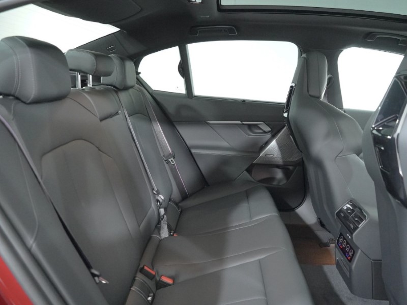  BMW 5 SERIES 550e xDrive M Sport Pro 4dr Auto [Tech PLUS/Comfort PLUS] 5164028