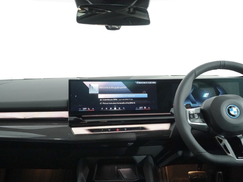  BMW 5 SERIES 550e xDrive M Sport Pro 4dr Auto [Tech PLUS/Comfort PLUS] 5164023