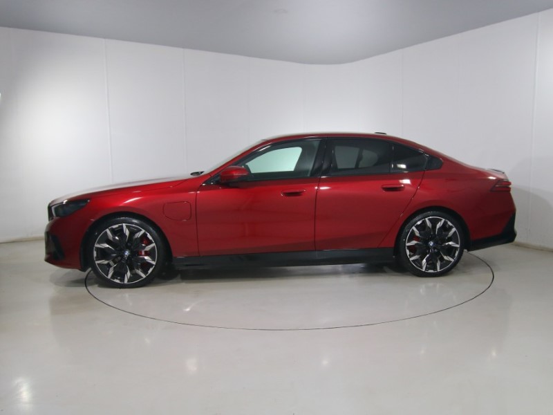  BMW 5 SERIES 550e xDrive M Sport Pro 4dr Auto [Tech PLUS/Comfort PLUS] 5164005