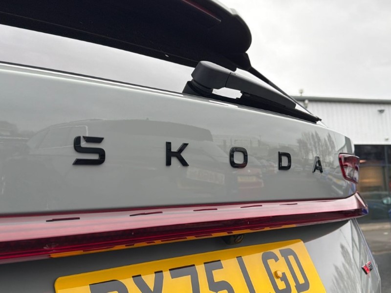 2025 (75) SKODA KODIAQ 2.0 TSI vRS 4X4 5dr DSG [7 Seat] 5089320