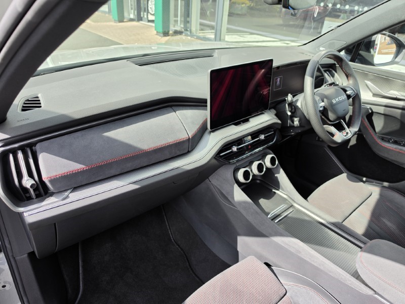 2025 (75) SKODA KODIAQ 2.0 TSI vRS 4X4 5dr DSG [7 Seat] 5283594