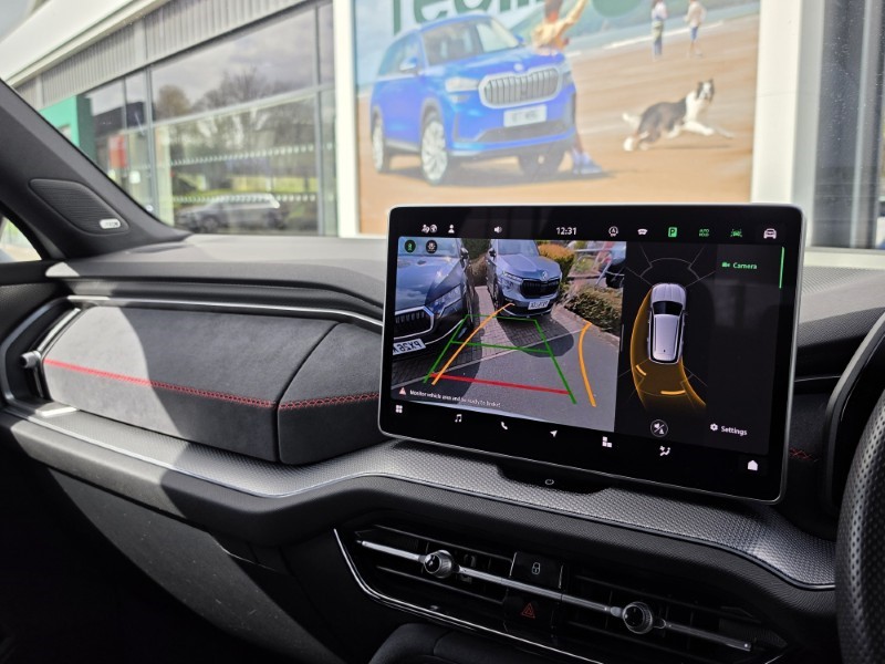 2025 (75) SKODA KODIAQ 2.0 TSI vRS 4X4 5dr DSG [7 Seat] 5283576