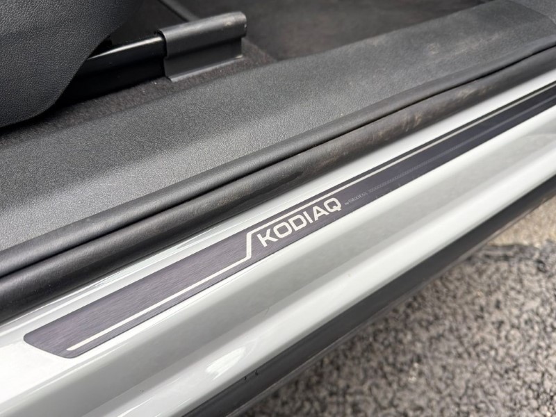 2025 (75) SKODA KODIAQ 2.0 TSI vRS 4X4 5dr DSG [7 Seat] 5089313