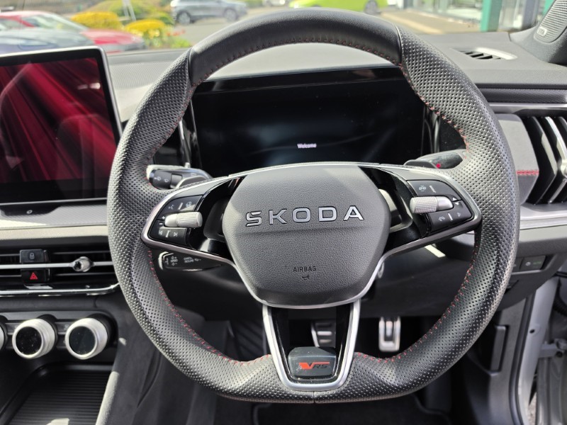 2025 (75) SKODA KODIAQ 2.0 TSI vRS 4X4 5dr DSG [7 Seat] 5283604