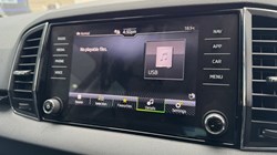 2023 (73) SKODA KAROQ 1.0 TSI SE L 5dr 4656782