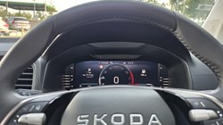 2025 (75) SKODA KAROQ 1.5 TSI SE L Edition 5dr 5624033