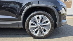2025 (75) SKODA KAROQ 1.5 TSI SE L Edition 5dr 5623995