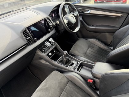 2024 (24) SKODA KAROQ 1.5 TSI SE L 5dr