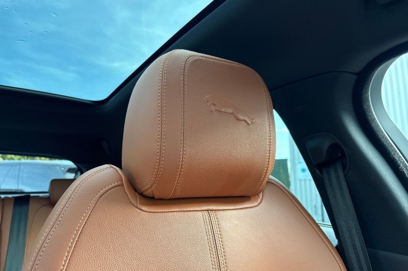 2021 (71) JAGUAR F-PACE 2.0 D200 R-Dynamic SE 5dr Auto AWD 5195724