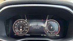 2021 (71) JAGUAR F-PACE 2.0 D200 R-Dynamic SE 5dr Auto AWD 5195702