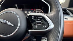 2021 (71) JAGUAR F-PACE 2.0 D200 R-Dynamic SE 5dr Auto AWD 5195715