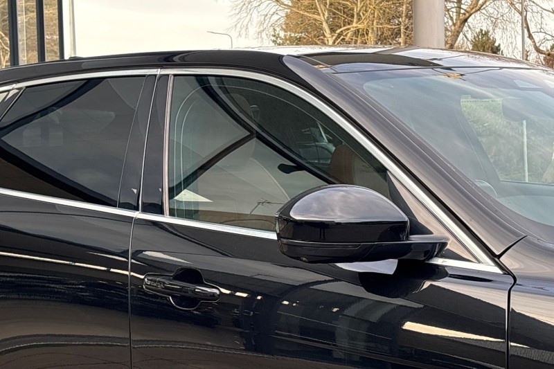 2021 (71) JAGUAR F-PACE 2.0 D200 R-Dynamic SE 5dr Auto AWD 5195739