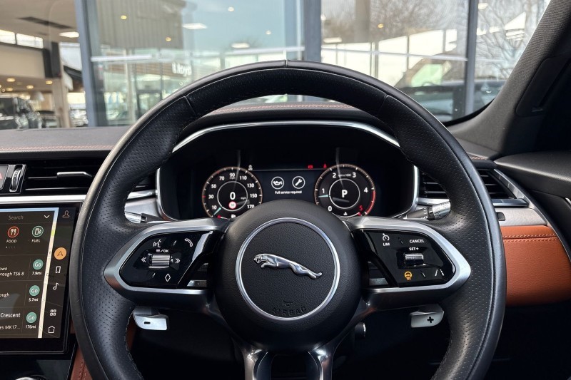 2021 (71) JAGUAR F-PACE 2.0 D200 R-Dynamic SE 5dr Auto AWD 5195713