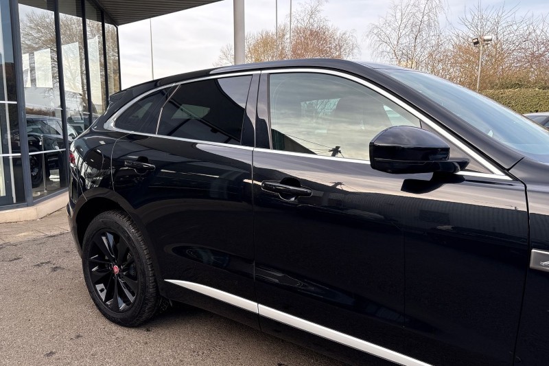 2021 (71) JAGUAR F-PACE 2.0 D200 R-Dynamic SE 5dr Auto AWD 5195740