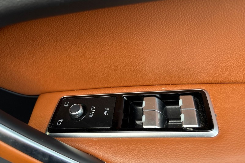 2021 (71) JAGUAR F-PACE 2.0 D200 R-Dynamic SE 5dr Auto AWD 5195709