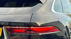 2021 (71) JAGUAR F-PACE 2.0 D200 R-Dynamic SE 5dr Auto AWD 5195736
