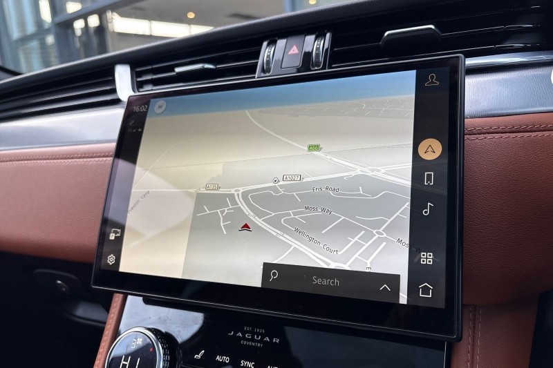 2021 (71) JAGUAR F-PACE 2.0 D200 R-Dynamic SE 5dr Auto AWD 5195717