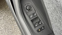 2025 (74) SKODA SUPERB 1.5 TSI e-TEC SE Technology 5dr DSG 4690788