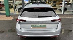 2025 (74) SKODA SUPERB 1.5 TSI e-TEC SE Technology 5dr DSG 4690777
