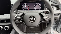 2025 (74) SKODA SUPERB 1.5 TSI e-TEC SE Technology 5dr DSG 4690794