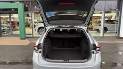 2025 (74) SKODA SUPERB 1.5 TSI e-TEC SE Technology 5dr DSG 4690782