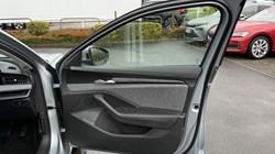 2025 (74) SKODA SUPERB 1.5 TSI e-TEC SE Technology 5dr DSG 4690787
