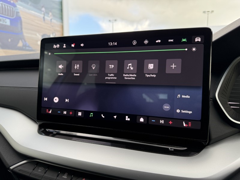 2025 (74) SKODA OCTAVIA 2.0 TDI 150 SE Technology 5dr DSG 4719426