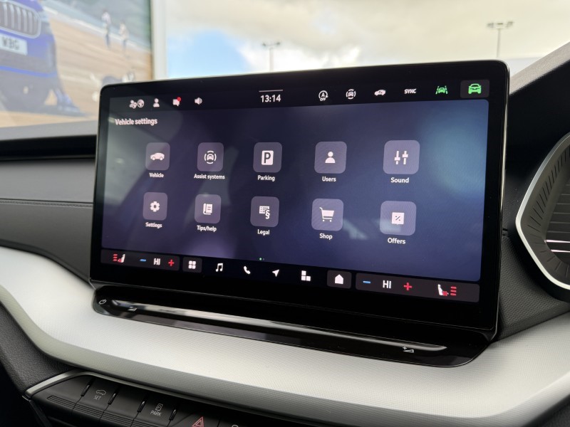 2025 (74) SKODA OCTAVIA 2.0 TDI 150 SE Technology 5dr DSG 4719427