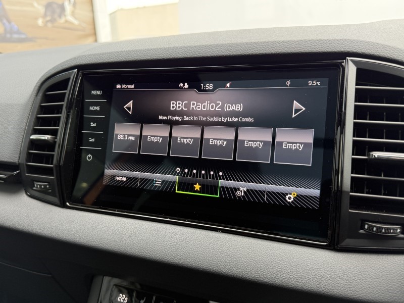 2023 (23) SKODA KAROQ 2.0 TSI Sportline 4x4 5dr DSG 4725813