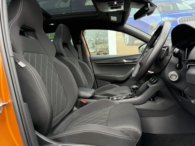 2023 (23) SKODA KAROQ 2.0 TSI Sportline 4x4 5dr DSG 4725796