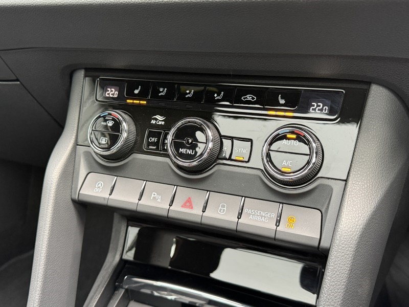 2023 (23) SKODA KAROQ 2.0 TSI Sportline 4x4 5dr DSG 4725810