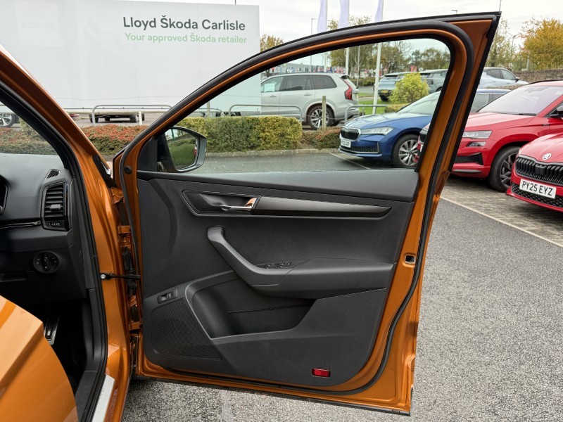 2023 (23) SKODA KAROQ 2.0 TSI Sportline 4x4 5dr DSG 4725792