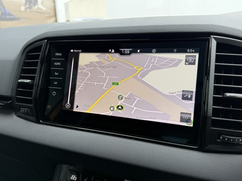 2023 (23) SKODA KAROQ 2.0 TSI Sportline 4x4 5dr DSG 4725822