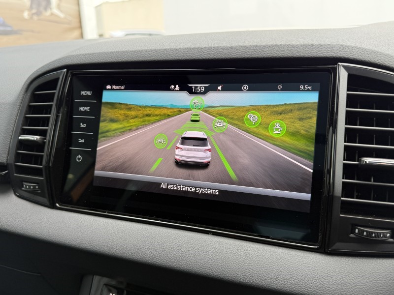 2023 (23) SKODA KAROQ 2.0 TSI Sportline 4x4 5dr DSG 4725818