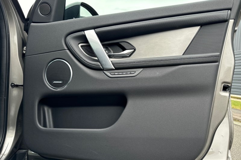 2024 (24) LAND ROVER DISCOVERY SPORT 1.5 P300e Dynamic SE 5dr Auto [5 Seat] 3485795