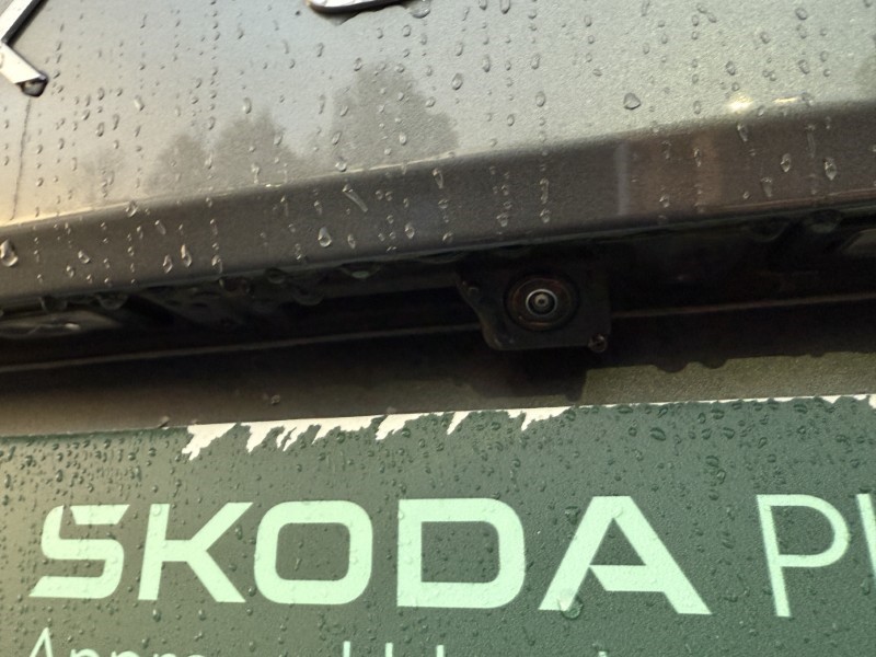 2024 (74) SKODA SUPERB 1.5 TSI iV SE Technology DSG 5dr 4760007