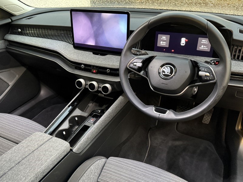 2024 (74) SKODA SUPERB 1.5 TSI iV SE Technology DSG 5dr 4760018