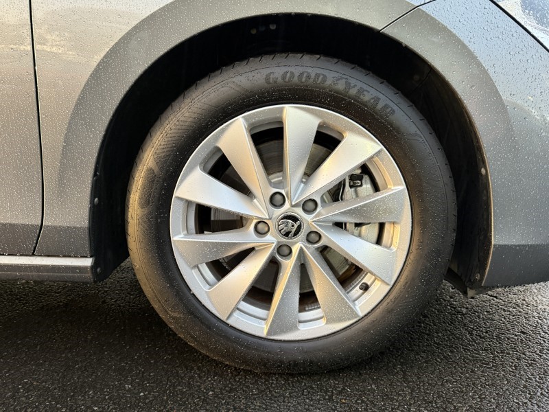 2024 (74) SKODA SUPERB 1.5 TSI iV SE Technology DSG 5dr 4760013