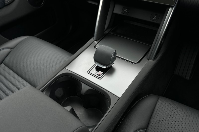 2024 (24) LAND ROVER DISCOVERY SPORT 1.5 P300e Dynamic SE 5dr Auto [5 Seat] 3485813